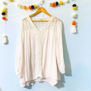 Style & Co Lace Trim V Neck Pullover Gauzy Layered blouse